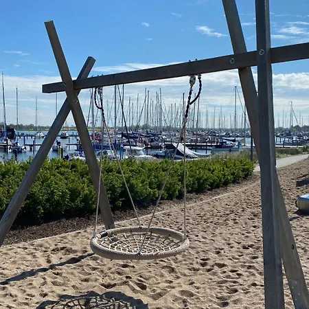 Hafenkino 9260 - Fehmarn Burgtiefe auf Fehmarn